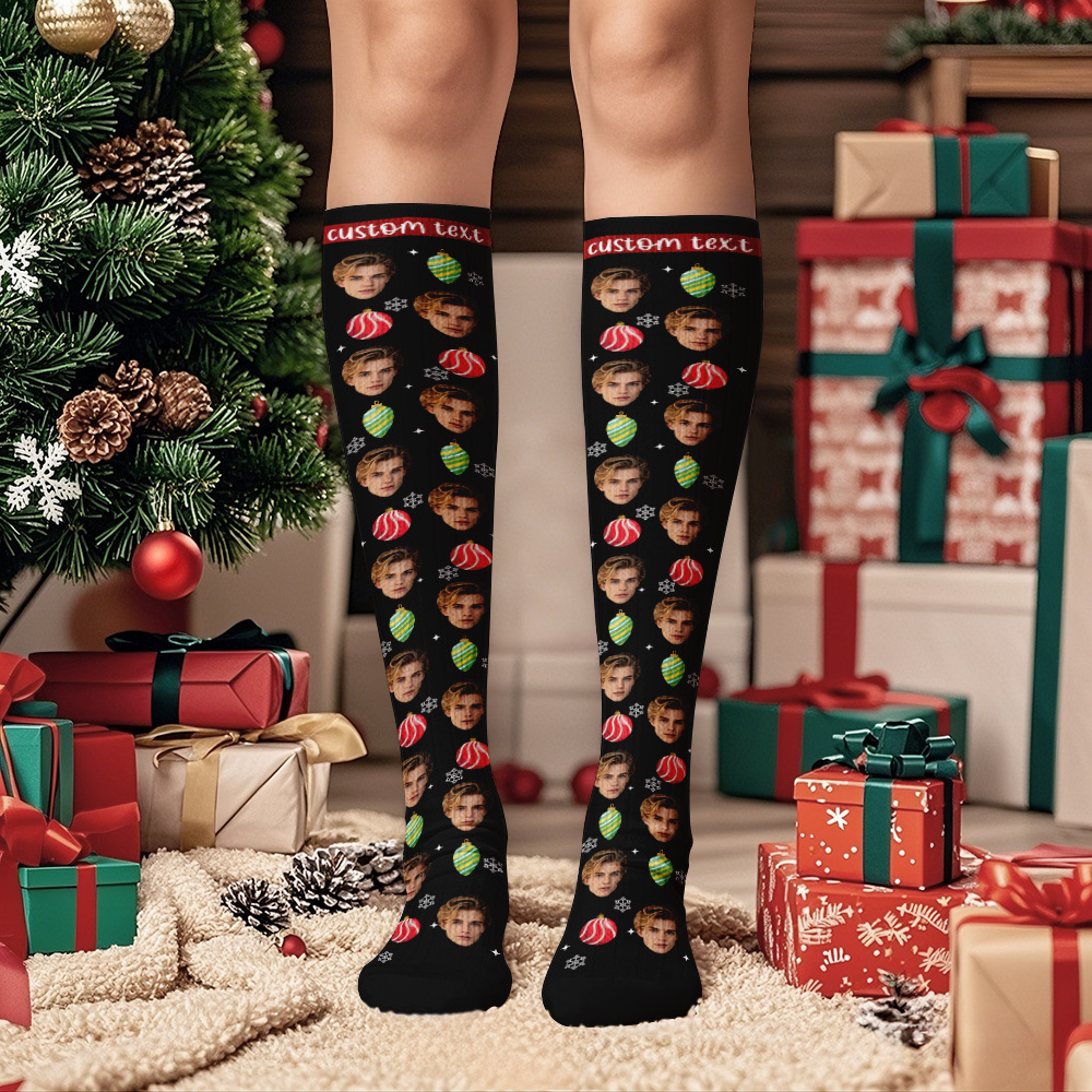 Calcetines Altos Hasta La Rodilla Con Luces De Colores Personalizadas, Ideales Como Regalo De Navidad. Calcetines Altos Hasta La Rodilla Con Cara Personalizada Para Un Atuendo Navideño O Un Regalo. - miscalcetinescaramx
