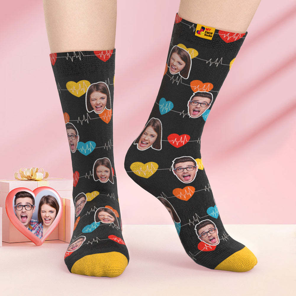 Calcetines Impresos Digitales Personalizados En 3d Regalos Para El Día De San Valentín Calcetines Faciales Con Monitor Cardíaco - MyFaceSocksMX