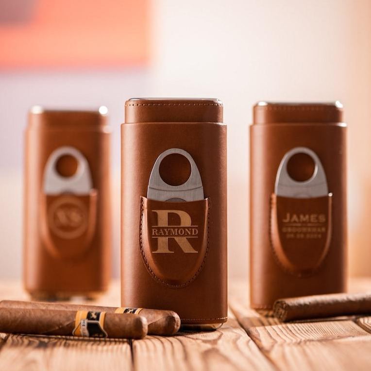 Estuche Para Puros Personalizado, Porta Puros De Cuero Con Cortador, Estuche De Viaje Para Puros, Regalo Para Padrinos De Boda, Regalo Para Papá, Regalo Para Esposo, Regalo Para Él - miscalcetinescaramx