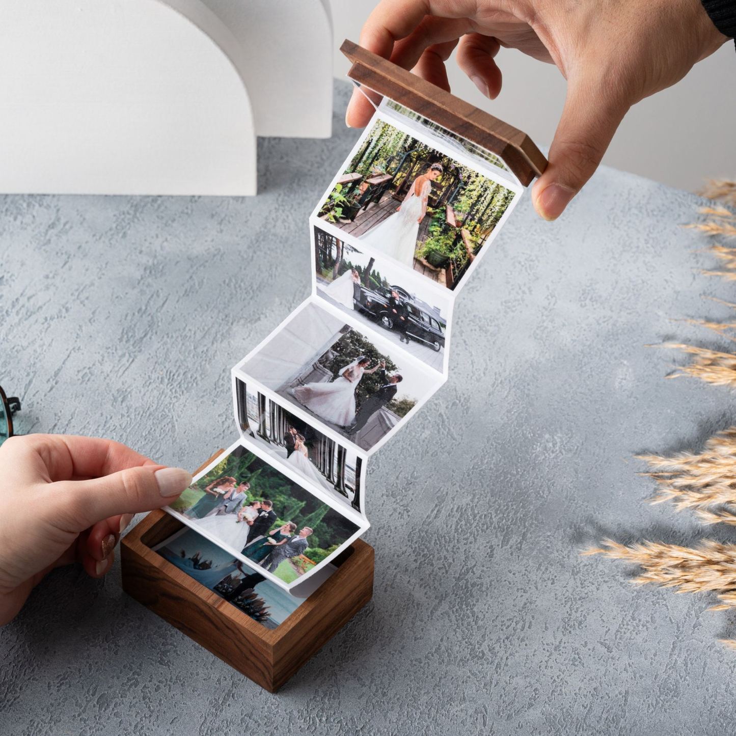 Caja De Fotos Personalizada De Nogal, Regalo De Recuerdo De Aniversario - miscalcetinescaramx