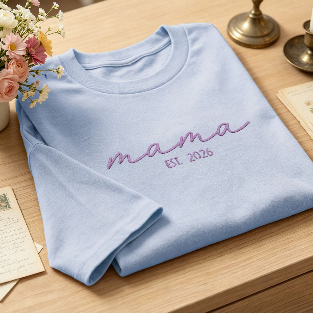 Camiseta Personalizada Bordada Para Mamá. Camiseta Bordada Personalizada Para Mamá. Estilo Para Mamá Primeriza. Conjunto Para Anunciar El Embarazo. Selección De Regalos Para El Día De La Madre. - MyFaceSocksES