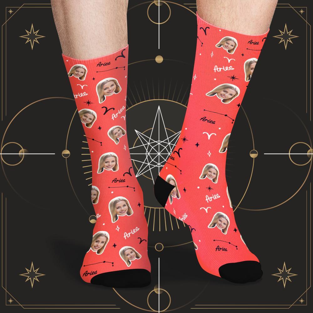 Calcetines Personalizados De La Suerte De Aries Cara Personalizada Calcetines Exclusivos De La Suerte De La Constelación - MyFaceSocksES