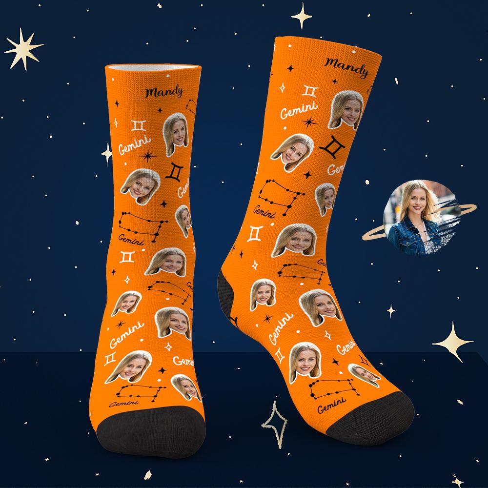 Calcetines De La Suerte De Gemini Personalizados Calcetines De La Suerte De La Constelación Exclusivos De La Cara Personalizada - MyFaceSocksES