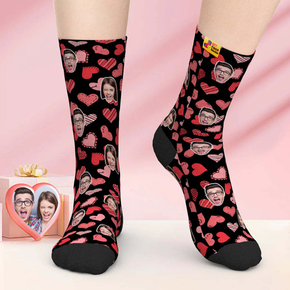 Calcetines De Cara Personalizados Regalo Del Día De San Valentín Agregar Imágenes Y Nombrar Varios Corazones - MyFaceSocksES