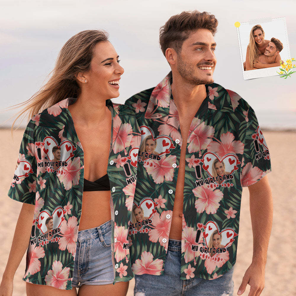 Chemise De Style Hawaïen Avec Visage Personnalisé, Tenue De Couple Pour L'amour - VisageChaussettes