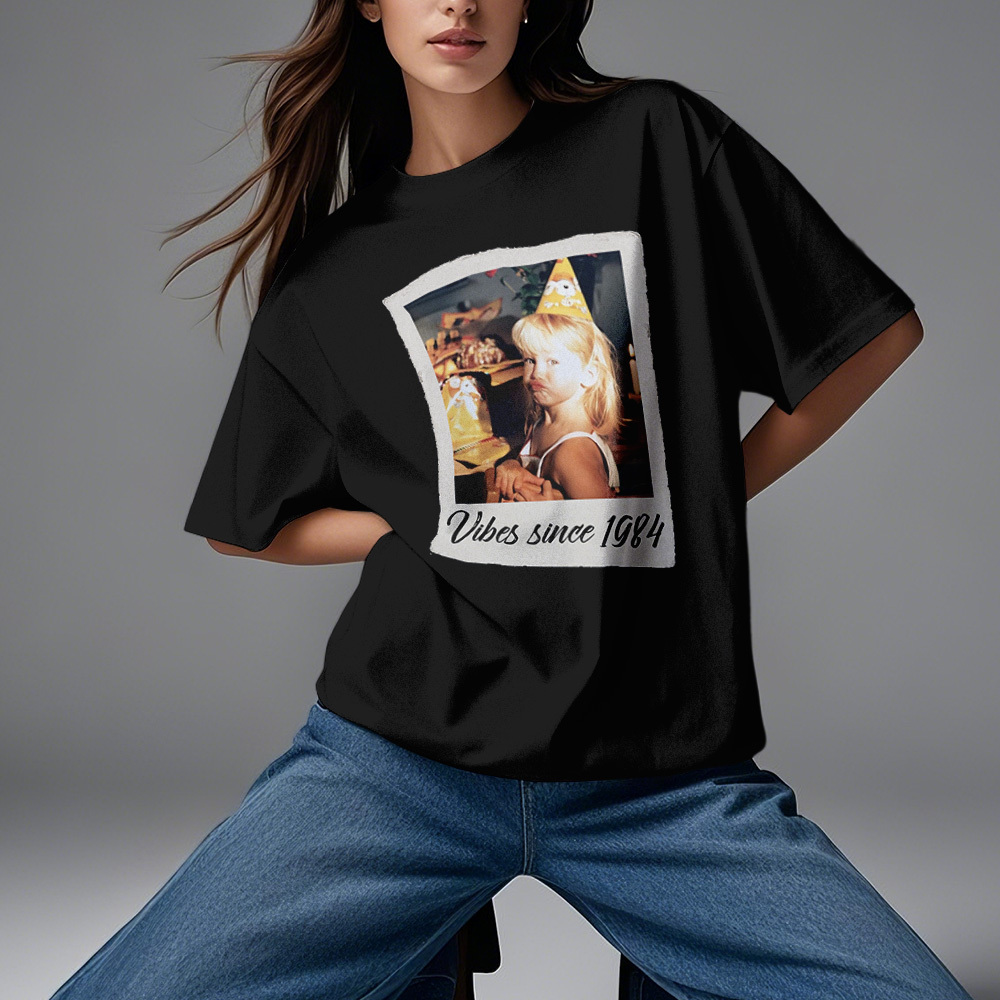 T-shirt Photo Vintage Personnalisé, Style Film D'anniversaire, Idée Cadeau Vintage - MyFaceSocksFR