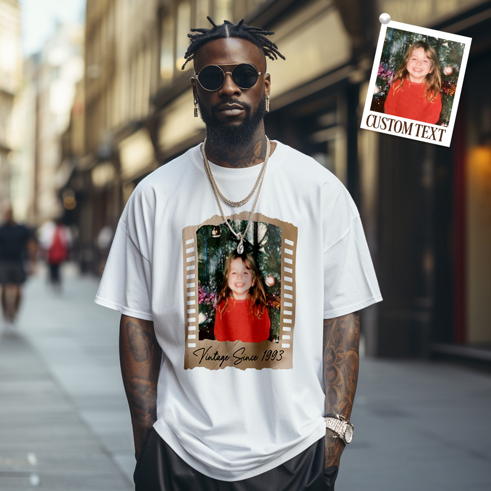 T-shirt Photo Vintage Personnalisé, Style Film D'anniversaire, Idée Cadeau Vintage - MyFaceSocksFR