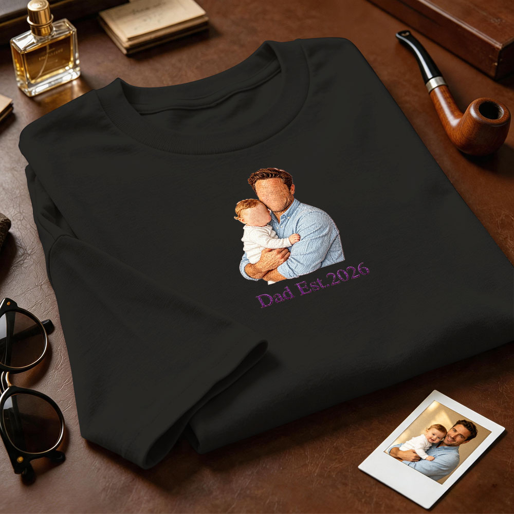Tshirt brodé en couleur personnalisé Couple/Papa/Maman Cadeau de famille Idée de cadeau personnalisée pour la fête des pères - MyFaceSocksFR