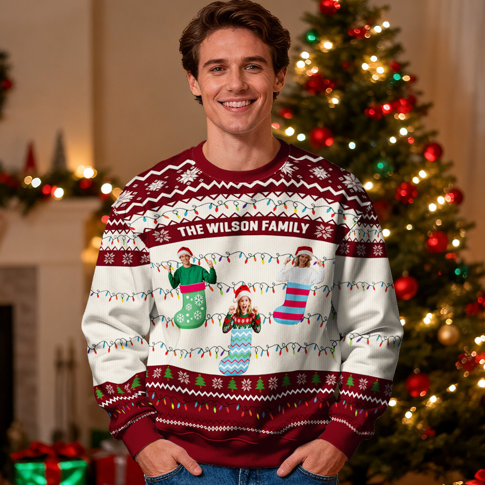Sweat À Capuche Personnalisé À Col Rond Avec Photo Personnalisée, Cadeau De Noël Rouge Pour La Famille, Pull Moche À Led De Noël, Sweat À Capuche Unisexe - MyFaceSocksFR