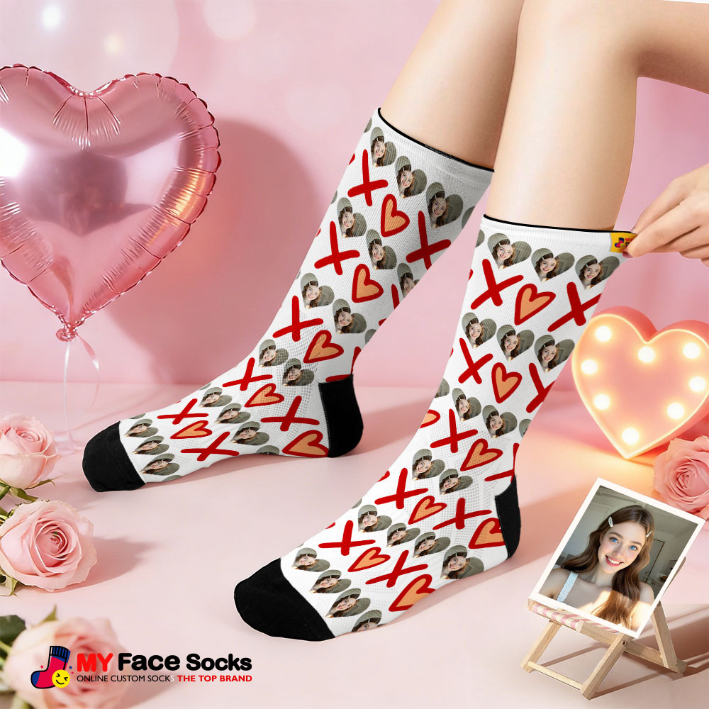 Chaussettes Personnalisées Avec Motif Lèvres Rouges - Chaussettes Saint-valentin - Cadeau Pour Couple - MyFaceSocksFR