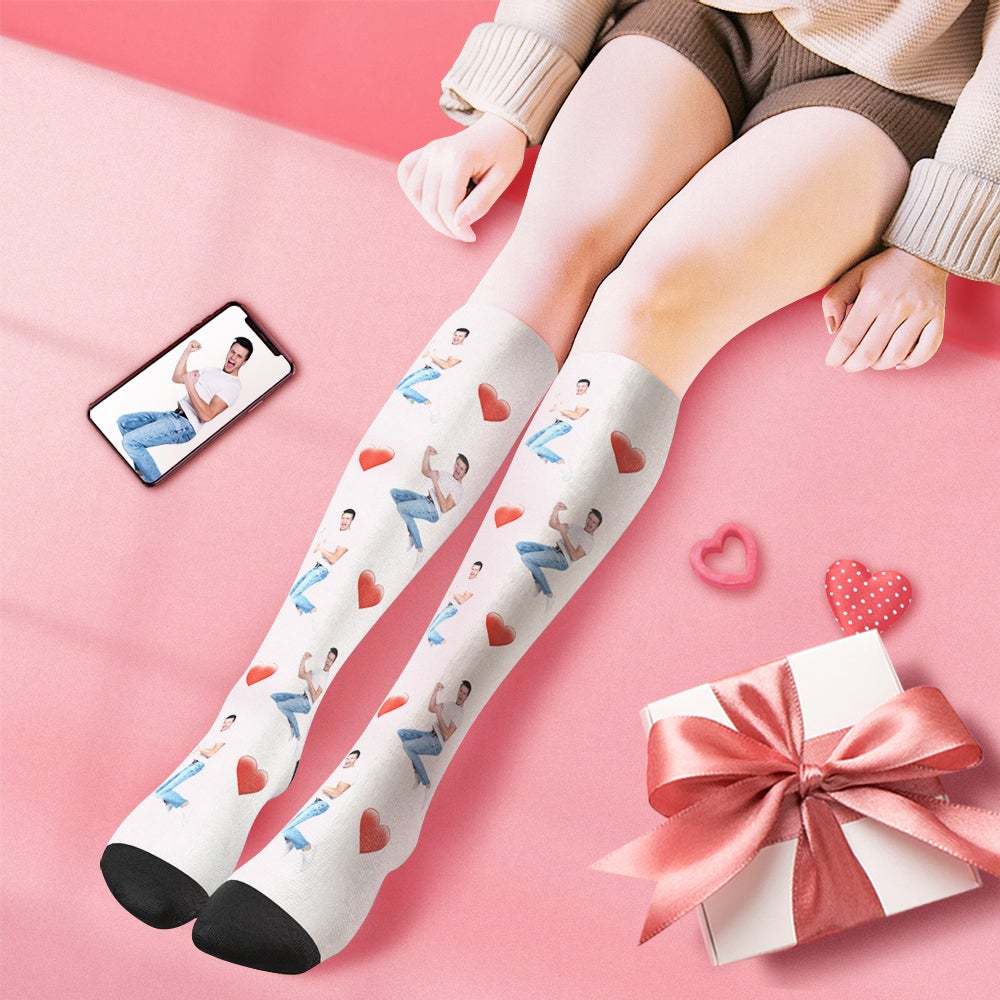 Chaussettes Hautes Photo Personnalisées Avec Coeur D'amour Cadeau Saint Valentin - VisageChaussettes