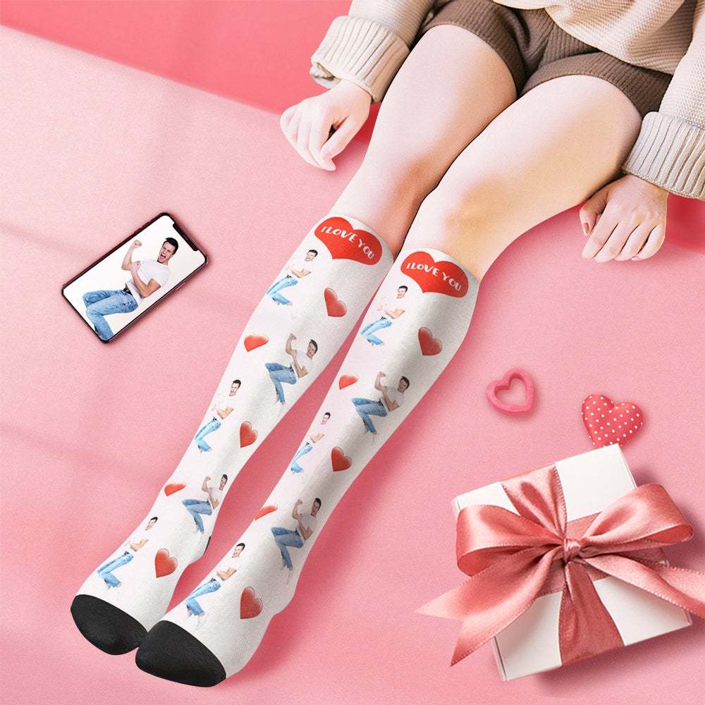 Chaussettes Hautes Photo Personnalisées Avec Coeur D'amour Cadeau Saint Valentin - VisageChaussettes