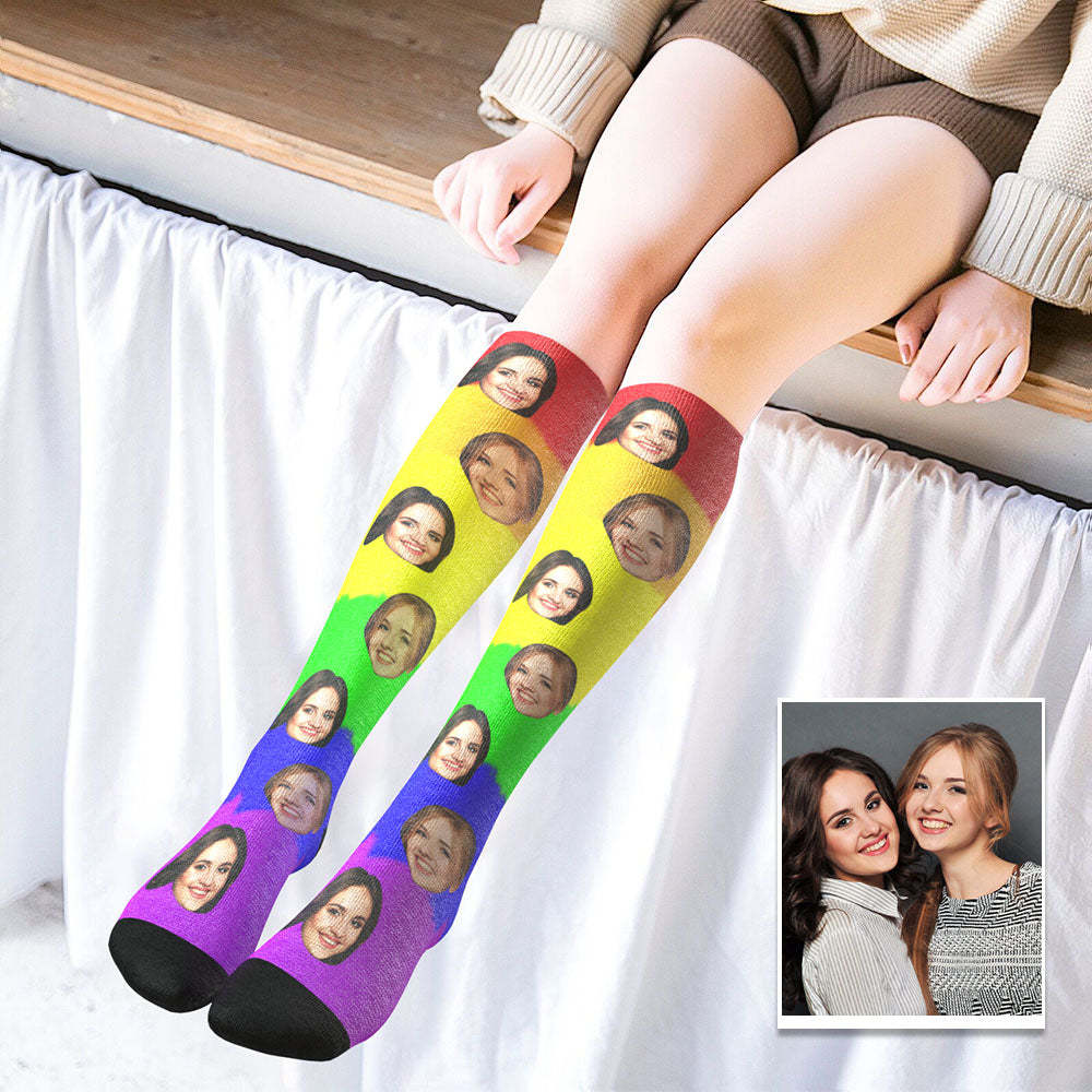 Chaussettes D'été Personnalisées À Hauteur Du Genou Chaussettes D'été Ajoutez Des Images Et Un Nom - Teinture De Cravate Lgbt - VisageChaussettes