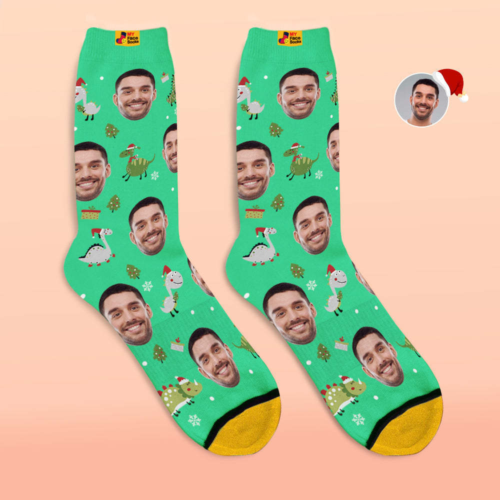 Cadeaux De Noël, Chaussettes Personnalisées Imprimées En 3d Numérique My Face Socks Ajouter Des Images Et Nommer Le Dinosaure Du Bonnet De Noel - VisageChaussettes