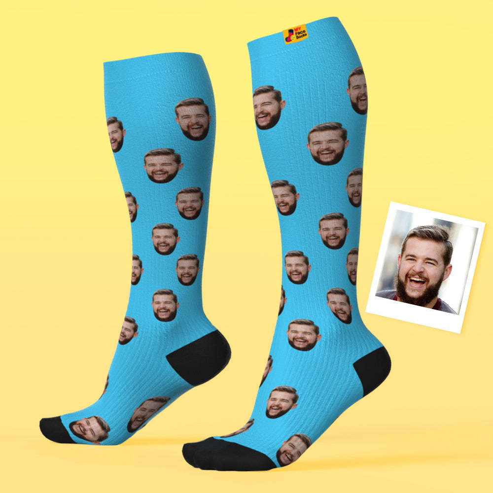 Mise À Niveau Des Chaussettes De Compression Respirantes Personnalisées À Hauteur De Genou Aperçu En Ligne Ajouter Une Image Et Un Nom Colorés - VisageChaussettes