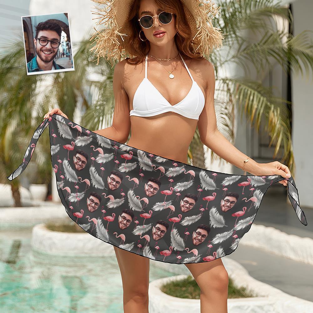 Sarongs Courts Femme Wrap De Plage Visage Personnalisé - Flamant Rose Et Plume - VisageChaussettes