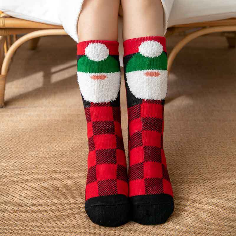 Chaussettes De Noël En Peluche Corail Polaire Chaussettes De Sol D'hiver À La Maison Chaussettes À Carreaux Rouges - Père Noël - VisageChaussettes