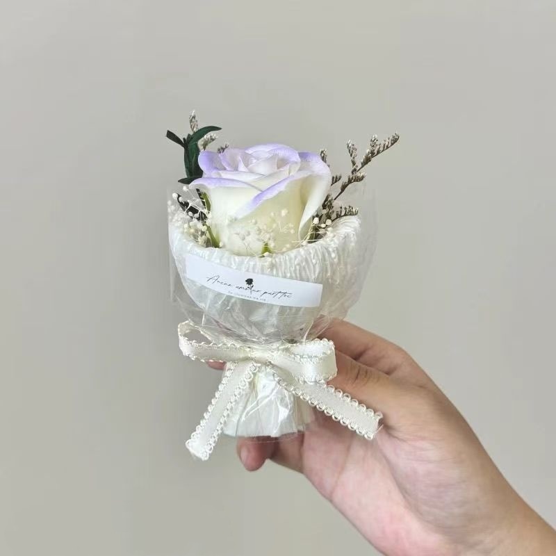 Mini Bouquet De Fleurs De Poche En Savon, Rose Et Tournesol, Cadeau Préservé Avec Boîte Transparente, Cadeau D'anniversaire Ou De Saint-valentin - MyFaceSocksFR