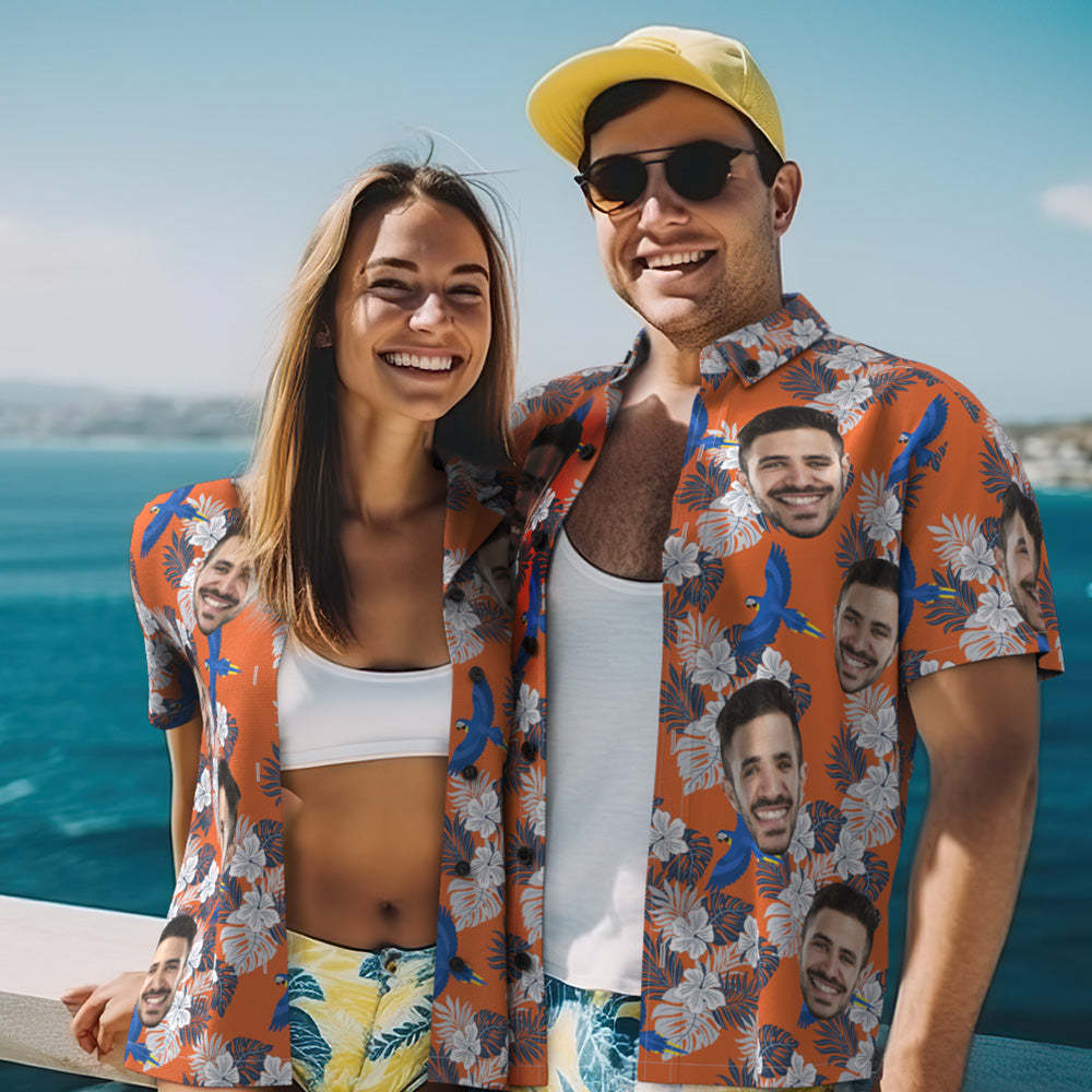 Kundenspezifisches Foto-hawaiihemd-strand-ferien-paar Trägt Populären Ganz Über Druck-hawaii-strand-hemd-feriengeschenk-vogel - GesichtSocken
