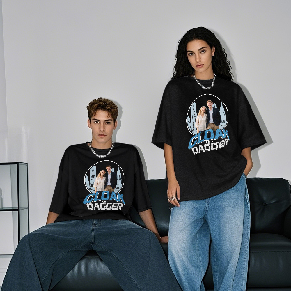Benutzerdefinierte Foto Vintage T-shirt Cloak And Dagger Personalisiertes Gesicht Shirt - MyFaceSocksDE