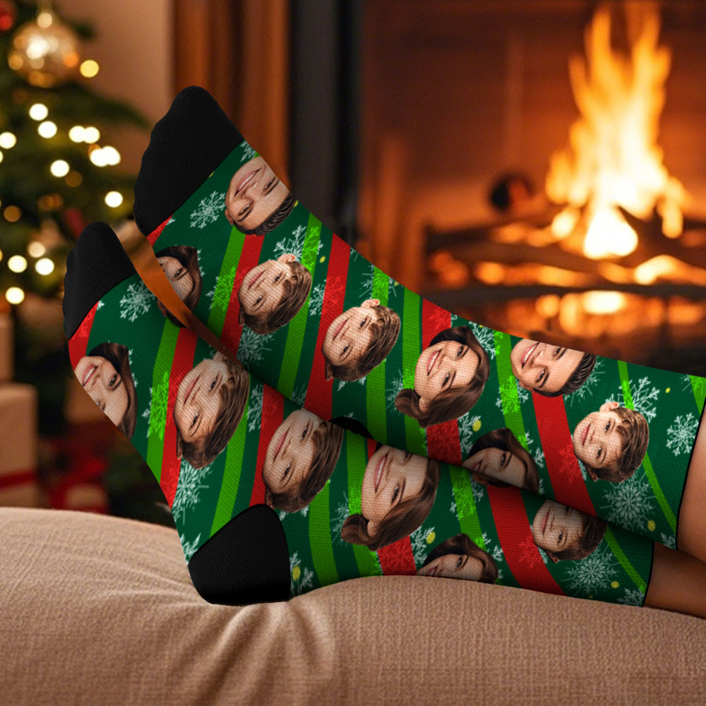 Personalisierte Weihnachtssocken Mit Individuellem Gesicht, Süße Grüne Socken Mit Familienfoto Vom Weihnachtsmann, Personalisierte Weihnachtssocken Mit Foto Als Geschenk - MyFaceSocksDE