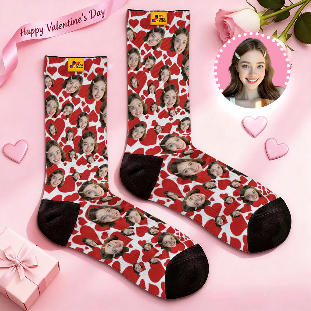 Personalisierte Socken Mit Rotem Herzmotiv Und Foto – Das Perfekte Valentinstagsgeschenk Für Paare