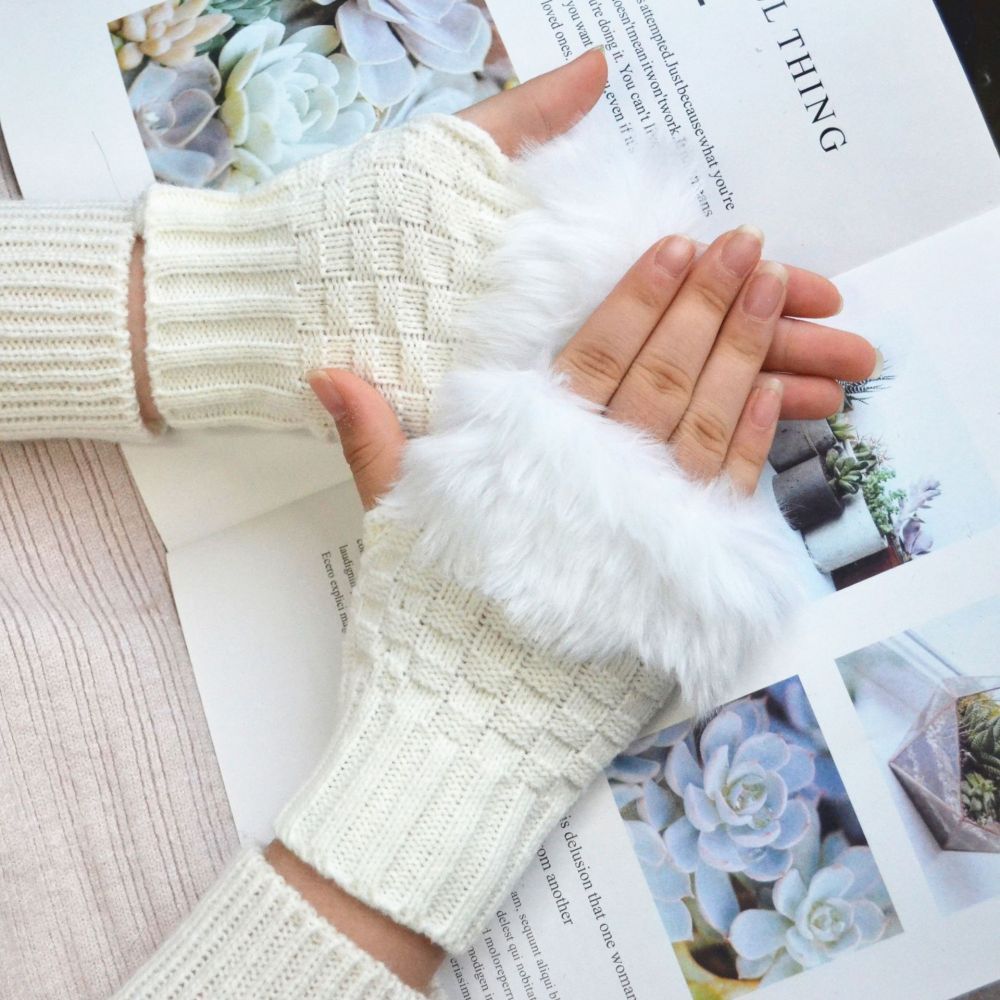 Winterwarme Damen-halbfinger-strickhandschuhe, Klein, Quadratisch, Kurz -