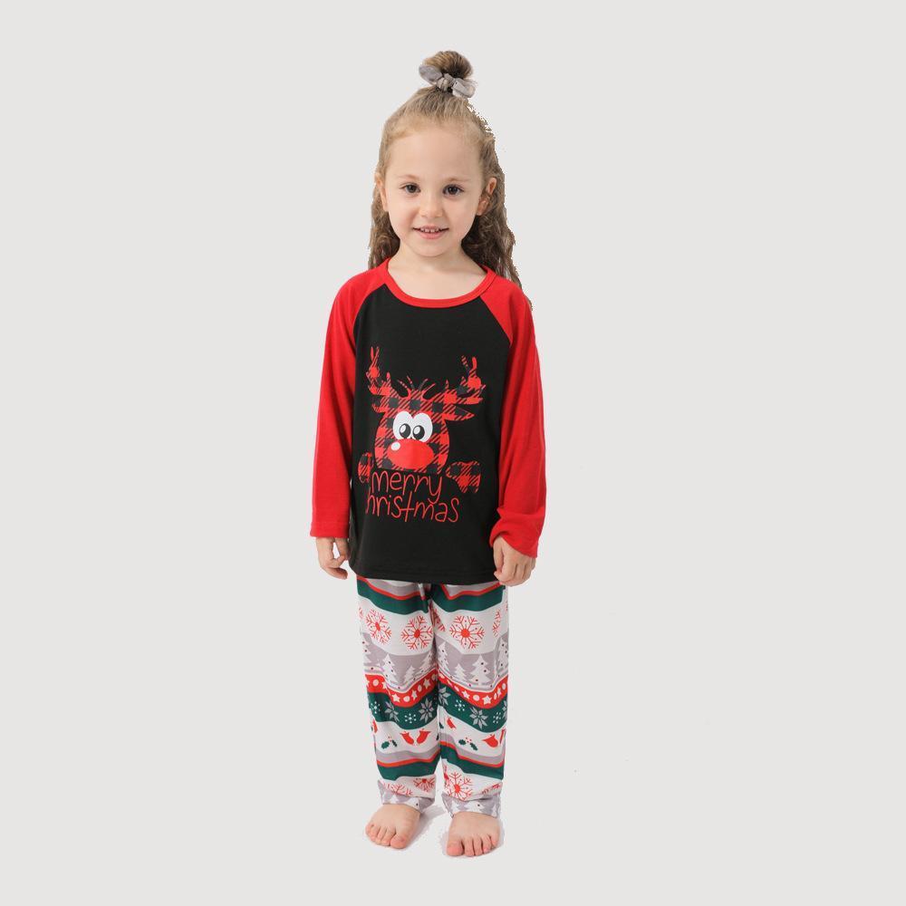 Passende Familien-pyjama-sets Weihnachtsfest-party-nachtwäsche – Weihnachtsschneeflocke-elch - GesichtSocken