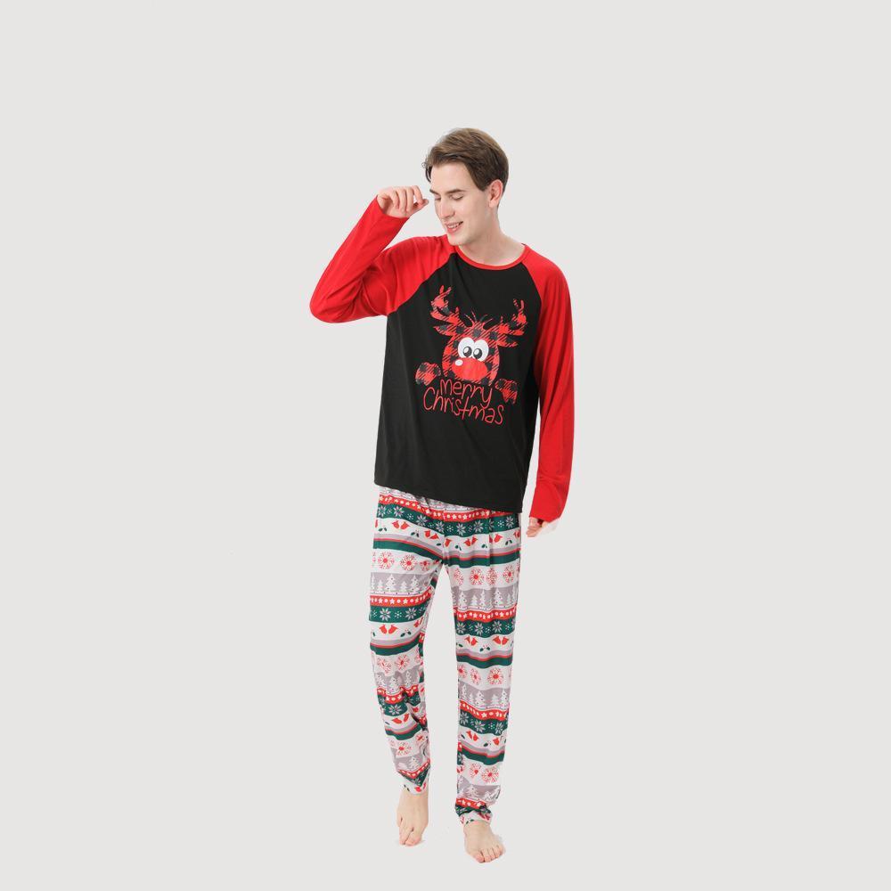 Passende Familien-pyjama-sets Weihnachtsfest-party-nachtwäsche – Weihnachtsschneeflocke-elch - GesichtSocken