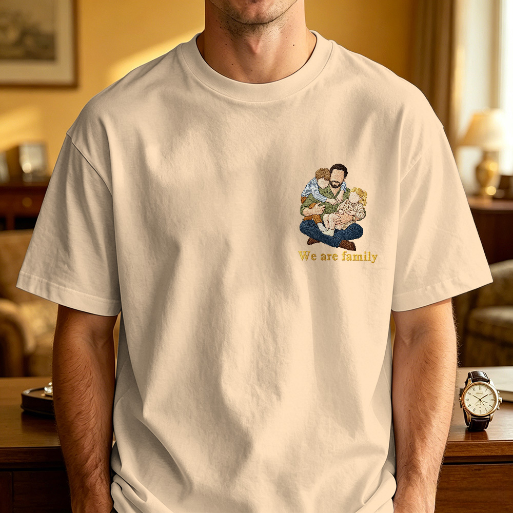 Personalized T-shirt Custom Embroidered Colorful Family Photo with Names Attractive Gift for Parents - myfacesockseu