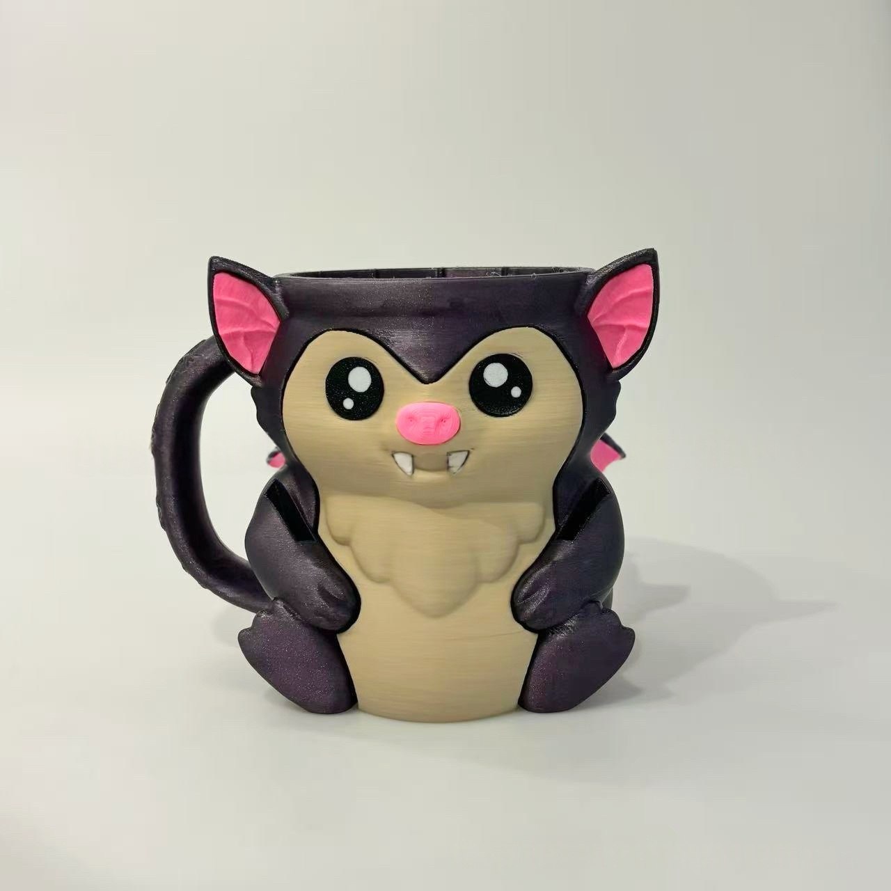Cute Animal Style Ice Cream Pint Holder with Handle and Spoon Reusable Antifreeze Cooler Sleeve for Ice Cream, Drinks, and Desserts Funny Gifts for Ice Cream Lovers Christmas Gifts - MyFaceSocksUK
