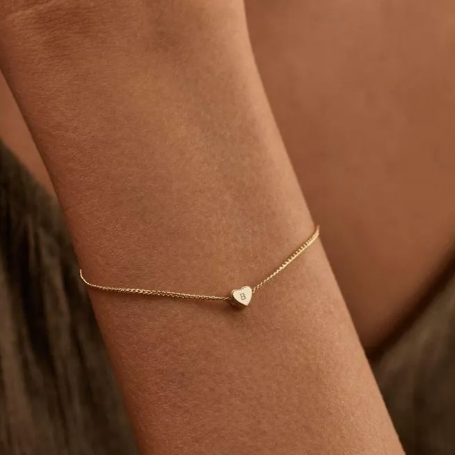 Minimalist 3D Heart Charm Bracelet, Custom Initial Bracelet, Engraved Letter Bracelet, Gold Bracelet, Daily Jewelry, Valentine Gift - MyFaceSocksUK