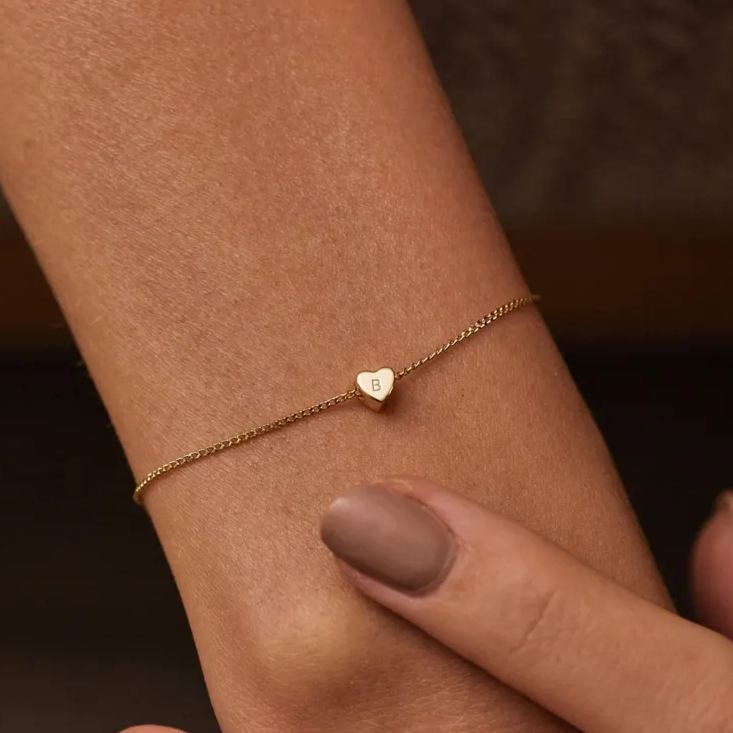 Minimalist 3D Heart Charm Bracelet, Custom Initial Bracelet, Engraved Letter Bracelet, Gold Bracelet, Daily Jewelry, Valentine Gift - MyFaceSocksUK