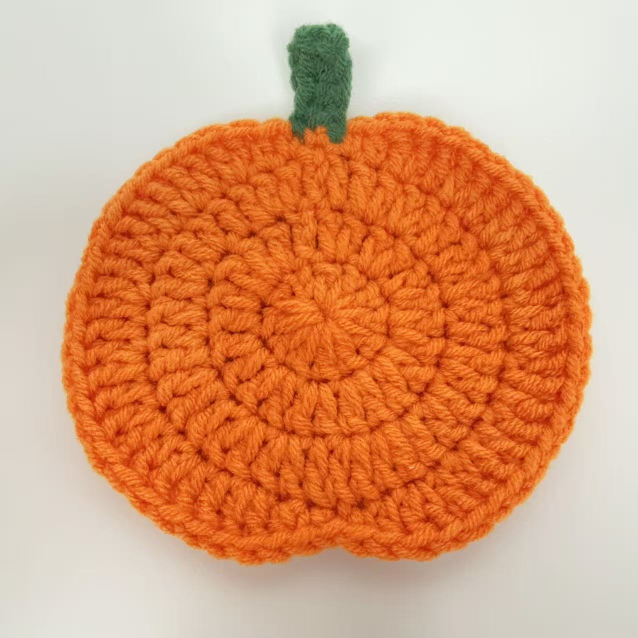 Crochet Pumpkin Coaster Set – 8 Reusable Autumn Drink Coasters That Transform Into 3D Decor For Thanksgiving & Halloween Gift