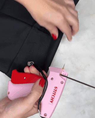 https://img-va.myshopline.com/image/store/1711615140246/7969a9f7823853119c10f02ec82cd9c165c83973.gif?w=320&h=397&_f=1 Bestselling – Speedy Clothing Fixer