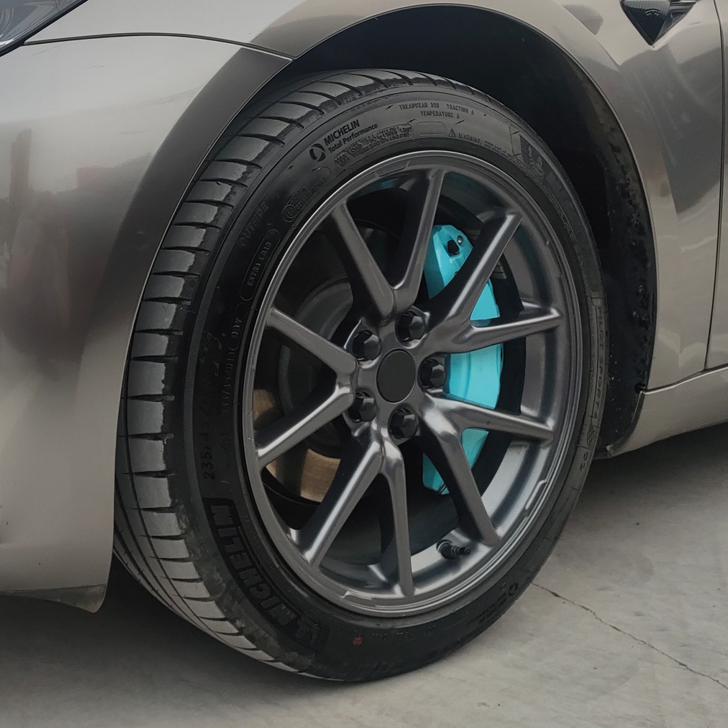 TaddonBrake Caliper Covers for Tesla Model 3/Y (4 Pcs)