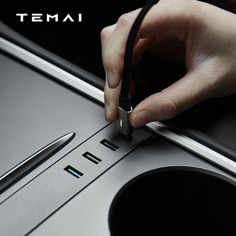 Taddon4-Port Adapter for Tesla Model 3/Y – Central Console Charging Hub