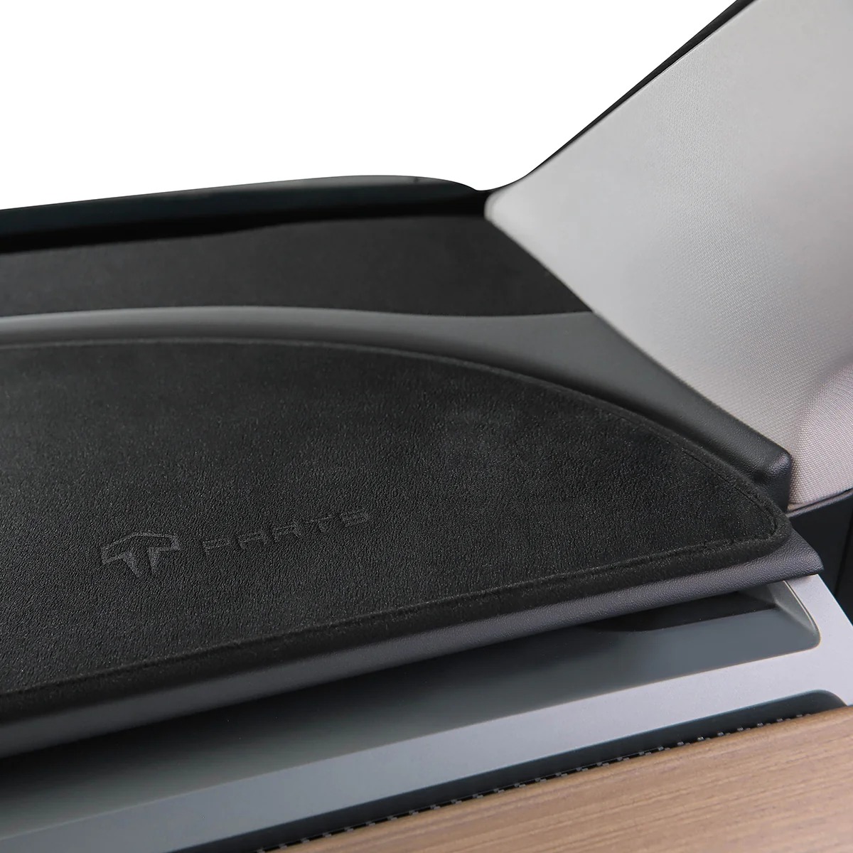 Anti-Glare Dashboard Cover for Model 3/Y