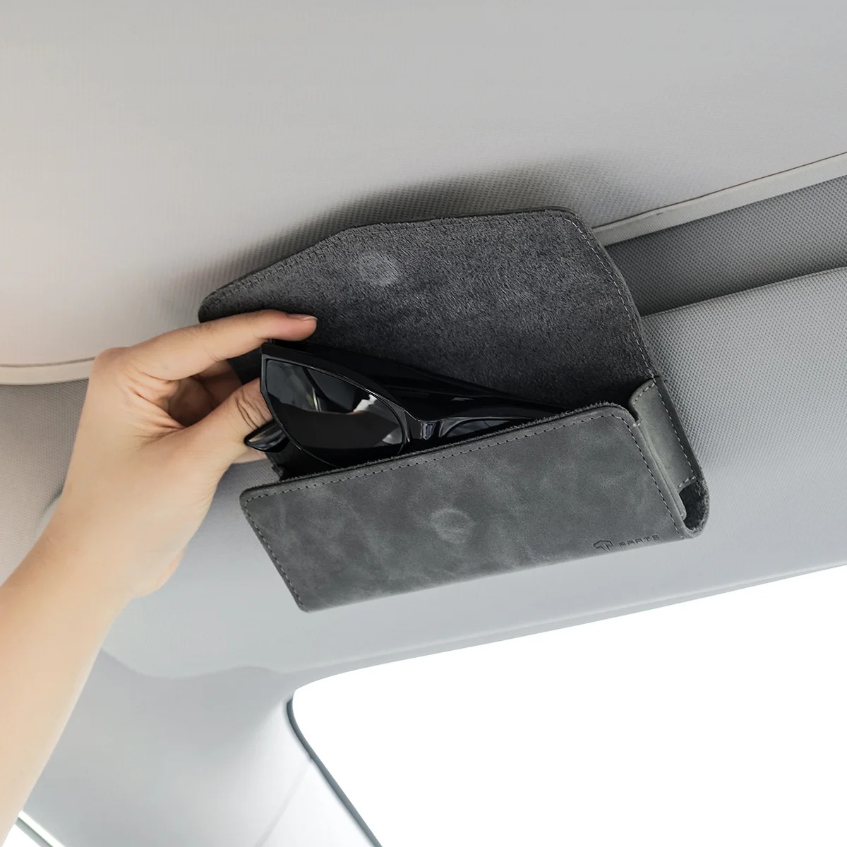 Suede Magnetic Closure Visor Sunglasses Case