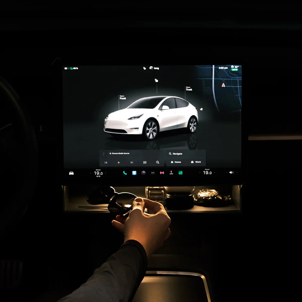 Hidden Magnetic Under Screen Storage Box for Model 3/Y