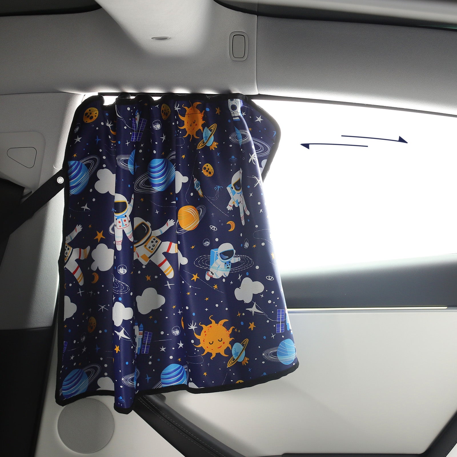 Rear Side Sunshade Curtain with Cartoon Astronaut and Planet Prints for Model 3/Y