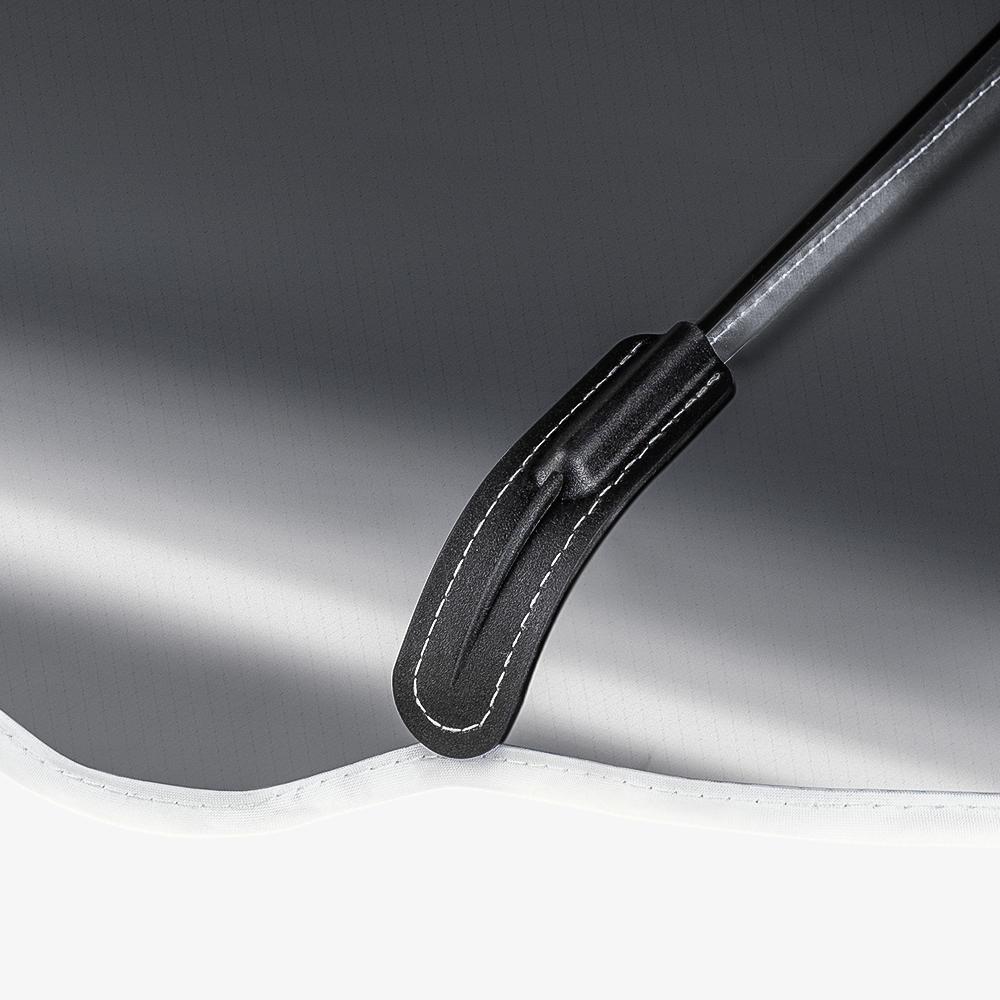 TaddonVoyager 2 Windshield Sun Shade Umbrella