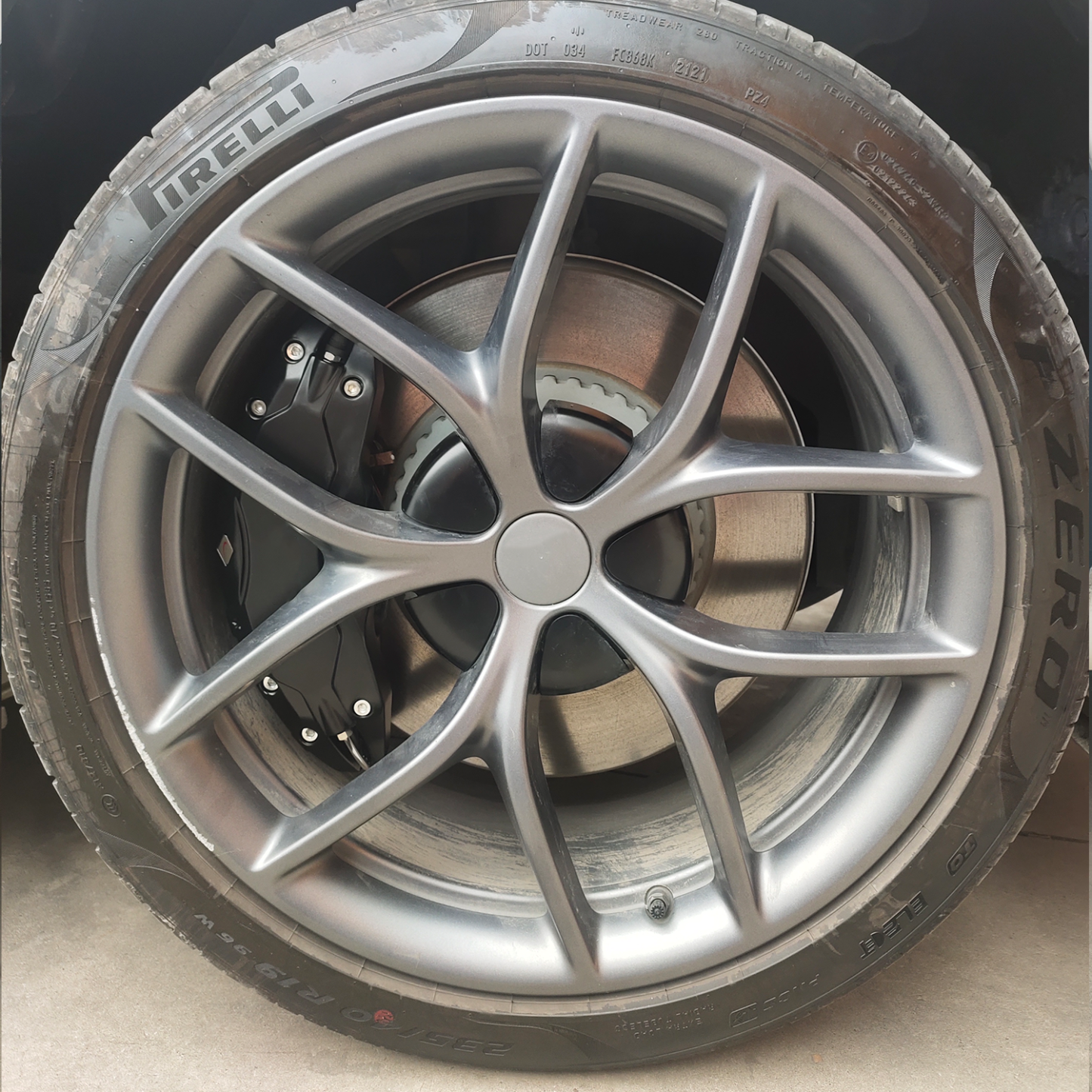 TaddonBrake Caliper Covers for Tesla Model 3/Y (4 Pcs)