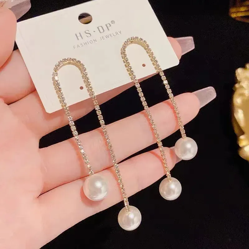 Delicate Crystal Chain Pearl Stud Earrings Women Fashion Jewelry Pearl Dangle Tassel Rhinestone Earring