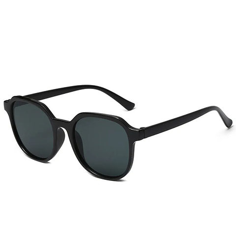 Polarized fashionable and personalized sunglasses