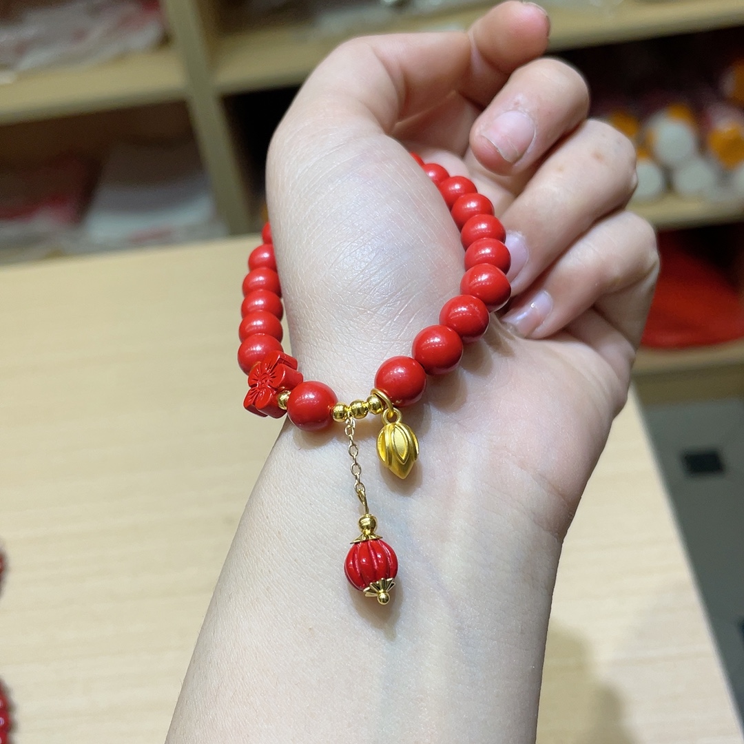Cinnabar red sand bracelet, bead diameter about 8mm