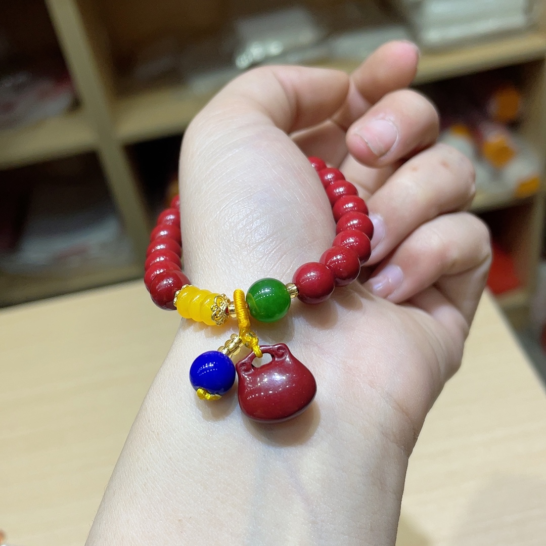 Cinnabar and purple sand bracelet, bead diameter about 8mm