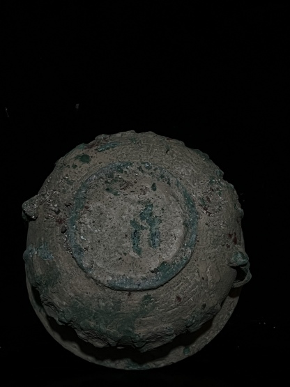 Zinc unearthed rust cornucopia 11x11x6cm 0.4 kg