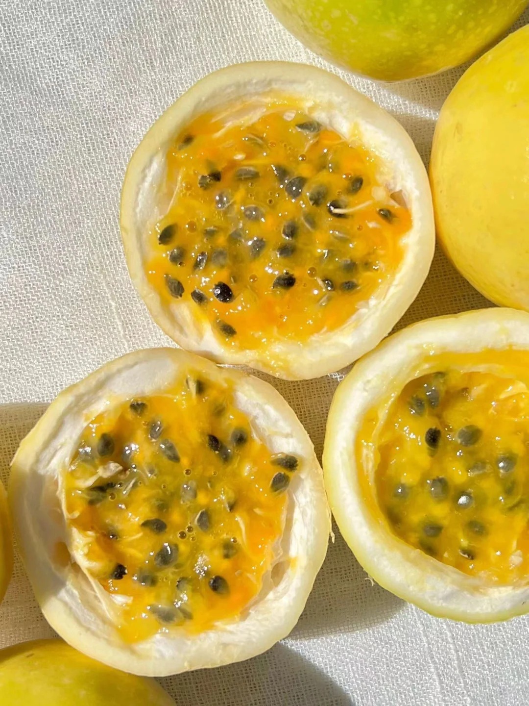 🌿 Graines de Fruit de la Passion - Votre Explosion Tropicale Maison