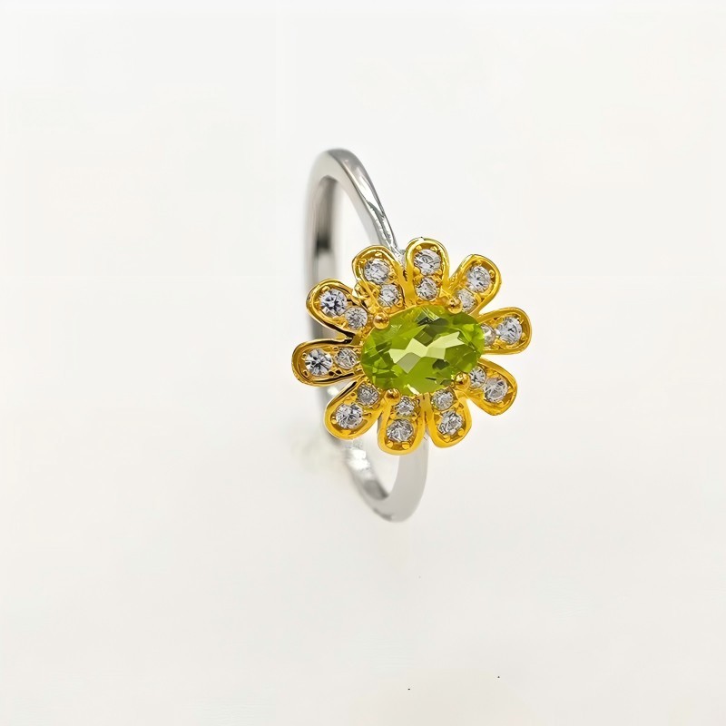 S925 Sunflower Four-claw Inlay Peridot Ring